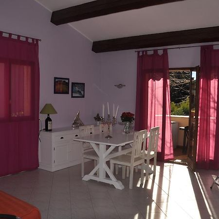 Villa Petra Σαιντ-Μαξίμ Δωμάτιο φωτογραφία